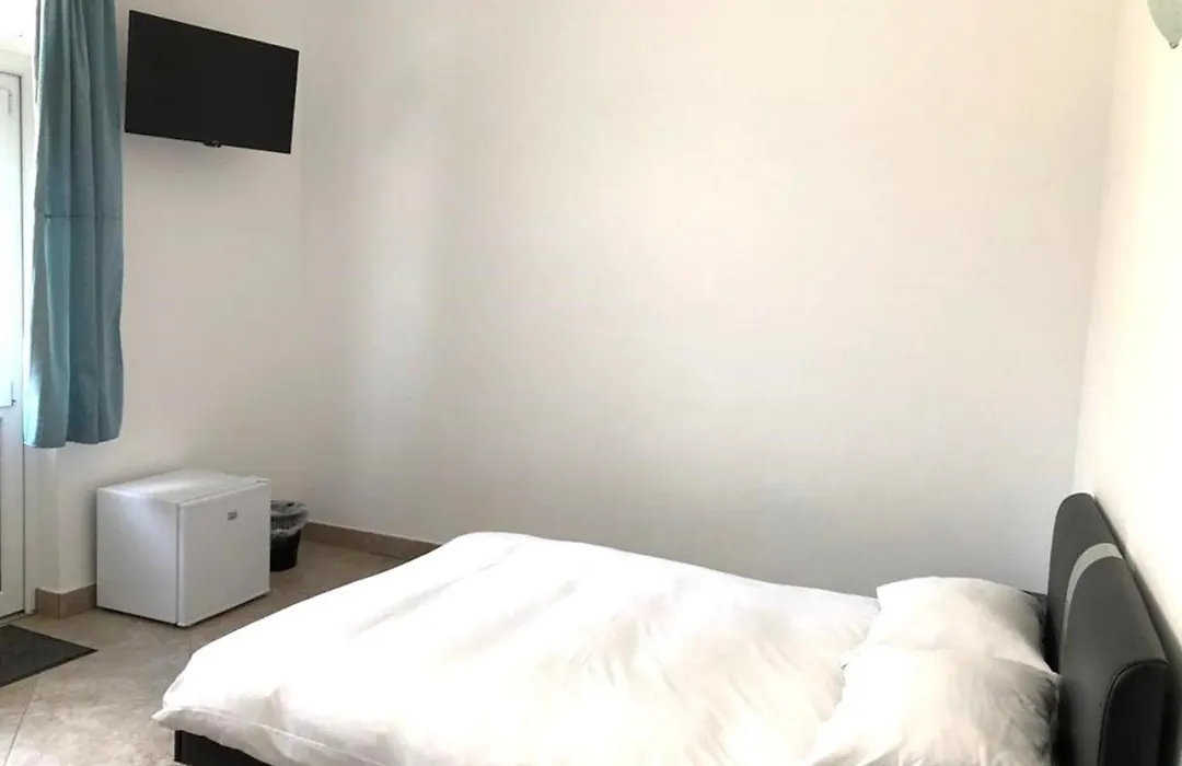 Casa Centrala-1